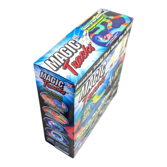 Magic Tracks 220pc LED Race Car Track 11ft Speedway - Light Up Glow - Picture 4 of 5